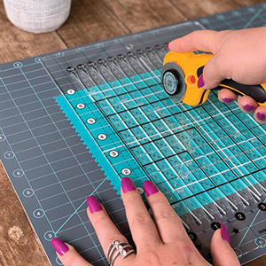 Stripology Quilt Rulers & Self-Healing Rotary Cutting Mats